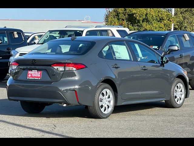 2025 Toyota Corolla LE