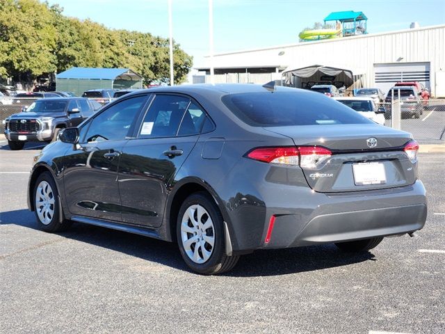 2025 Toyota Corolla LE