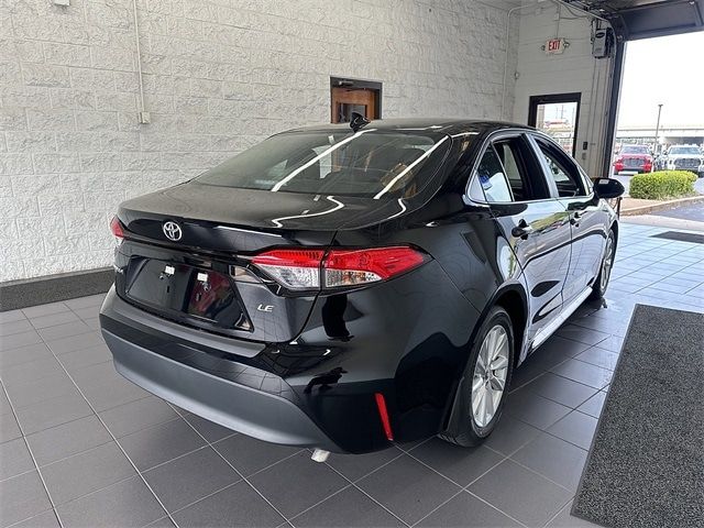 2025 Toyota Corolla LE