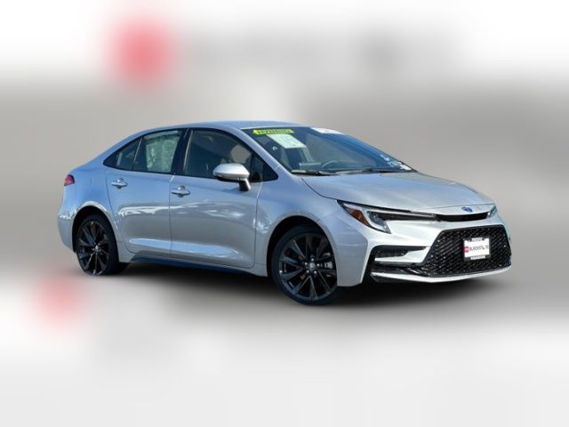 2025 Toyota Corolla Hybrid SE