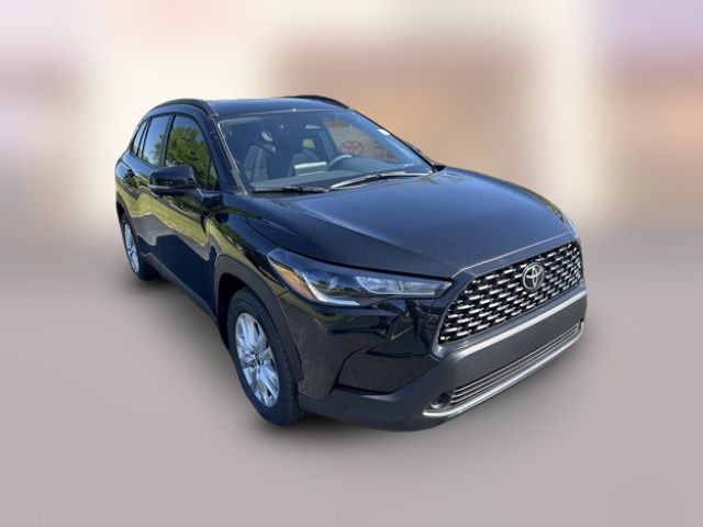 2025 Toyota Corolla Cross LE