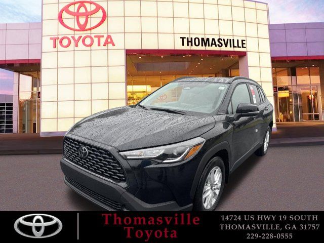 2025 Toyota Corolla Cross LE