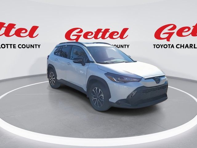 2025 Toyota Corolla Cross Hybrid SE