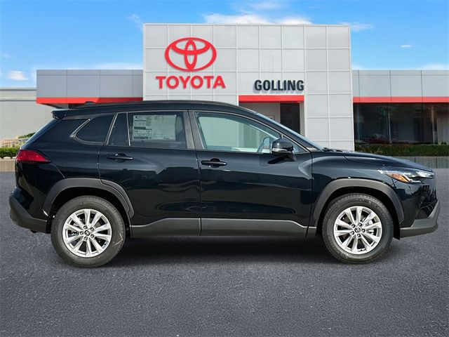 2025 Toyota Corolla Cross LE