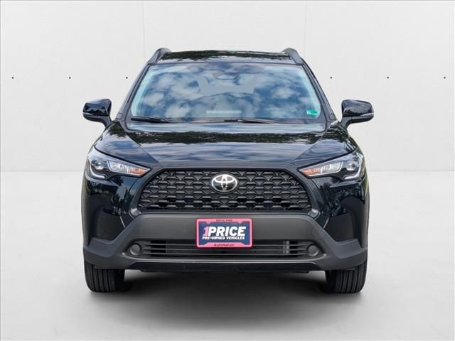 2025 Toyota Corolla Cross LE