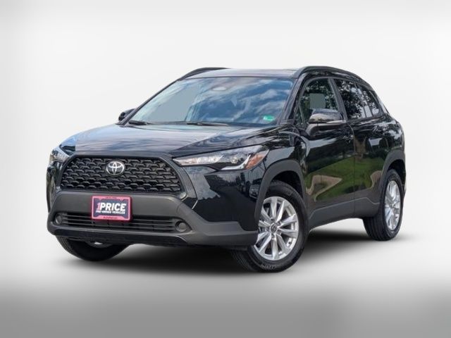 2025 Toyota Corolla Cross LE