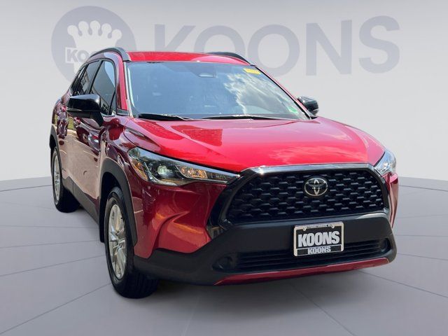 2025 Toyota Corolla Cross LE