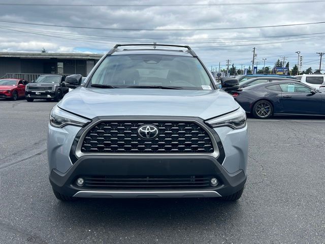 2025 Toyota Corolla Cross XLE