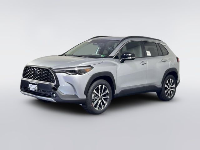 2025 Toyota Corolla Cross XLE