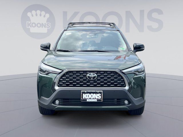 2025 Toyota Corolla Cross XLE