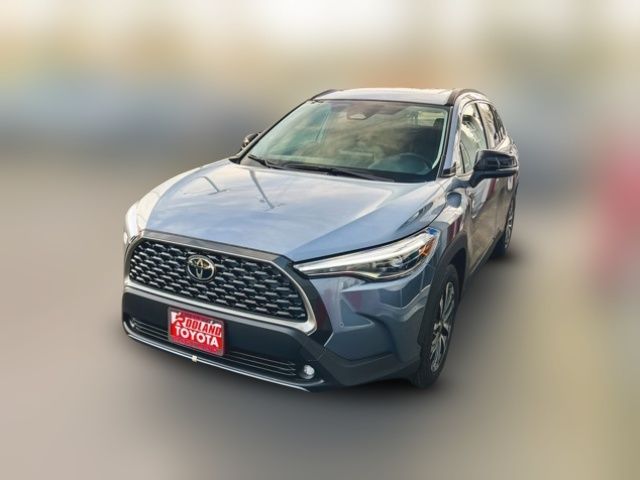 2025 Toyota Corolla Cross XLE