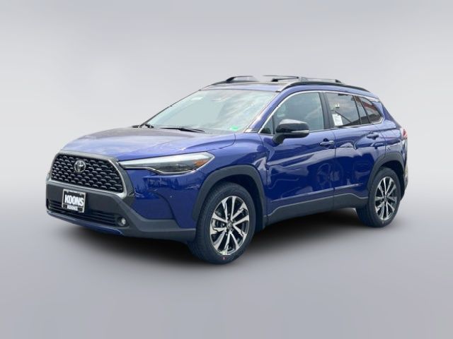2025 Toyota Corolla Cross XLE
