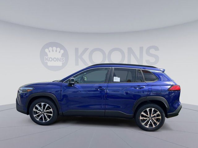 2025 Toyota Corolla Cross XLE