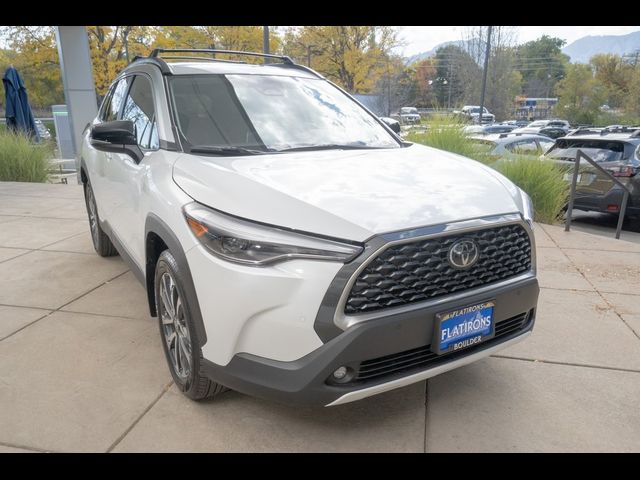 2025 Toyota Corolla Cross XLE