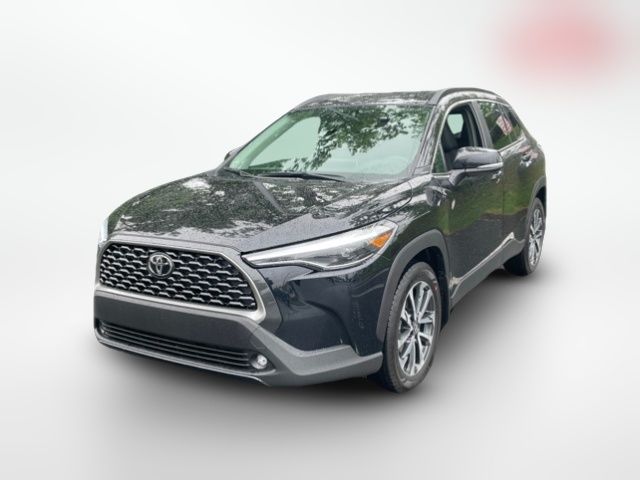 2025 Toyota Corolla Cross XLE