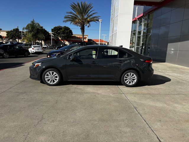 2025 Toyota Corolla Hybrid LE