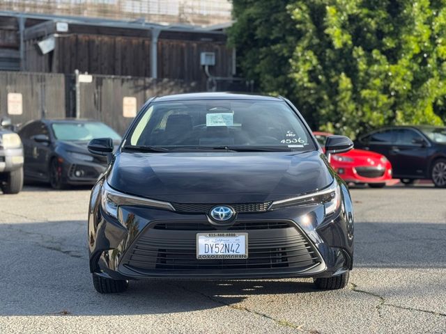 2025 Toyota Corolla Hybrid LE