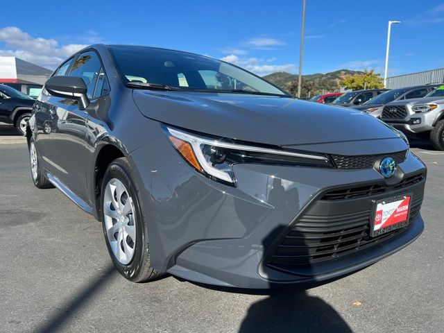 2025 Toyota Corolla Hybrid LE