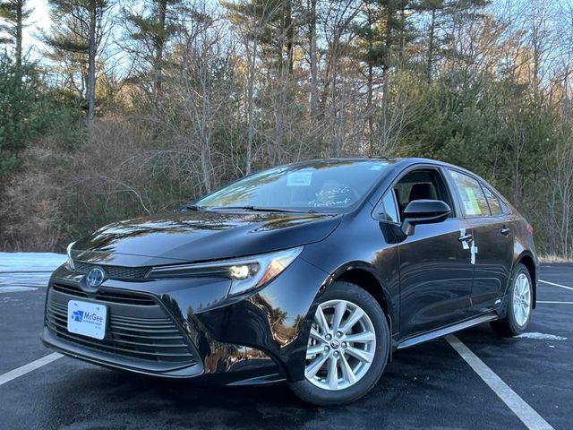 2025 Toyota Corolla Hybrid LE