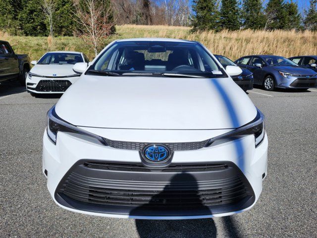 2025 Toyota Corolla Hybrid LE