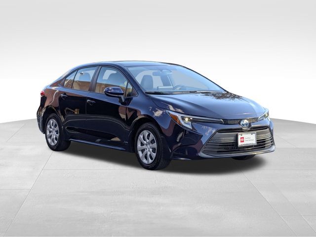 2025 Toyota Corolla Hybrid LE