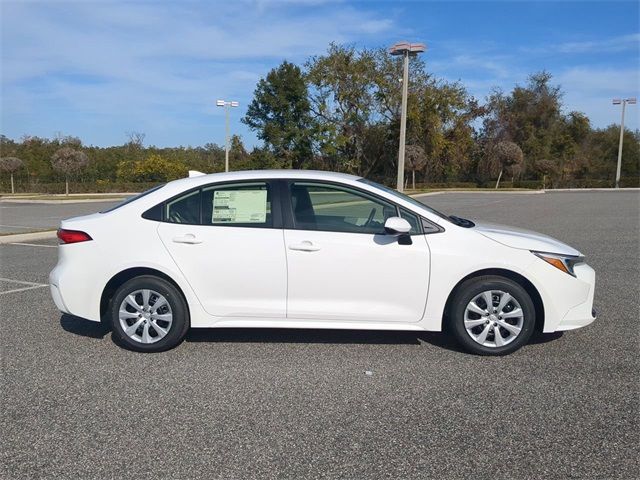 2025 Toyota Corolla Hybrid LE