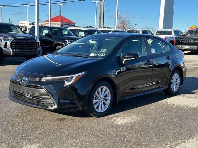 2025 Toyota Corolla Hybrid LE