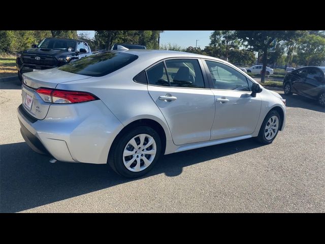 2025 Toyota Corolla Hybrid LE