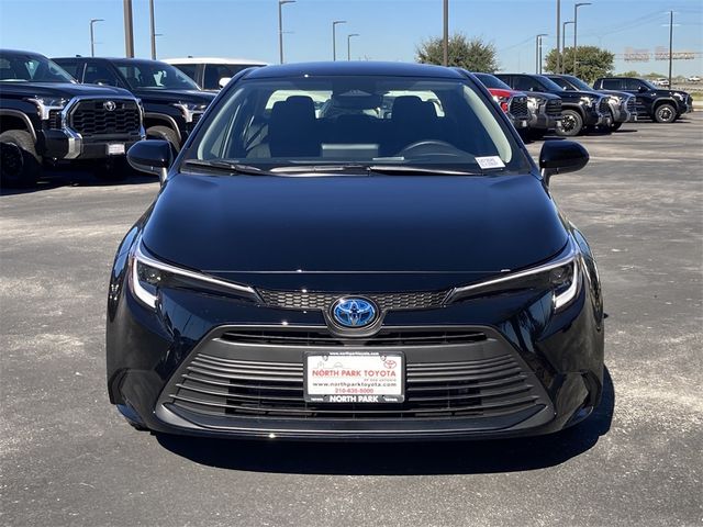 2025 Toyota Corolla Hybrid LE