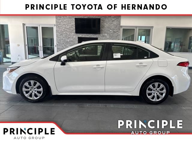 2025 Toyota Corolla Hybrid LE