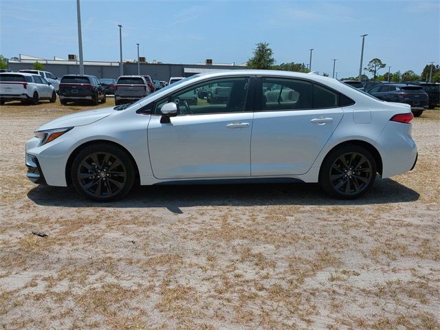2025 Toyota Corolla Hybrid SE