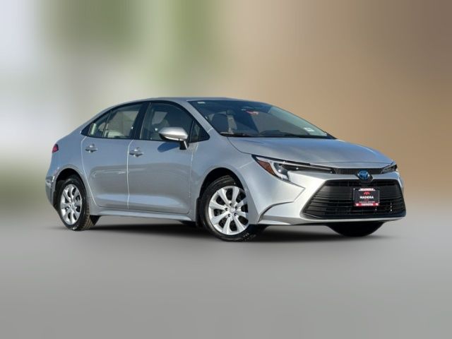 2025 Toyota Corolla Hybrid LE