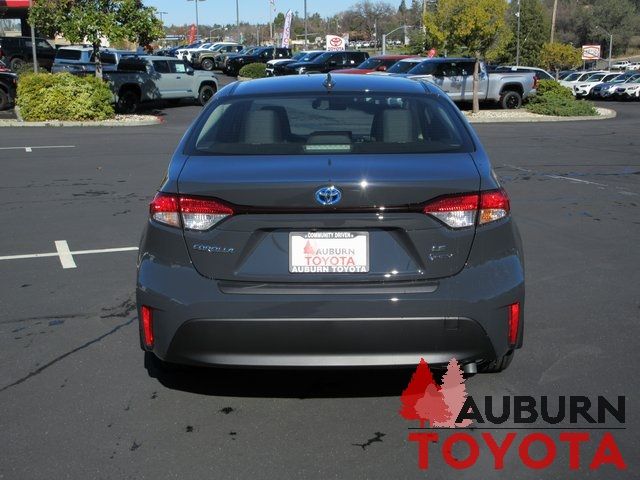 2025 Toyota Corolla Hybrid LE