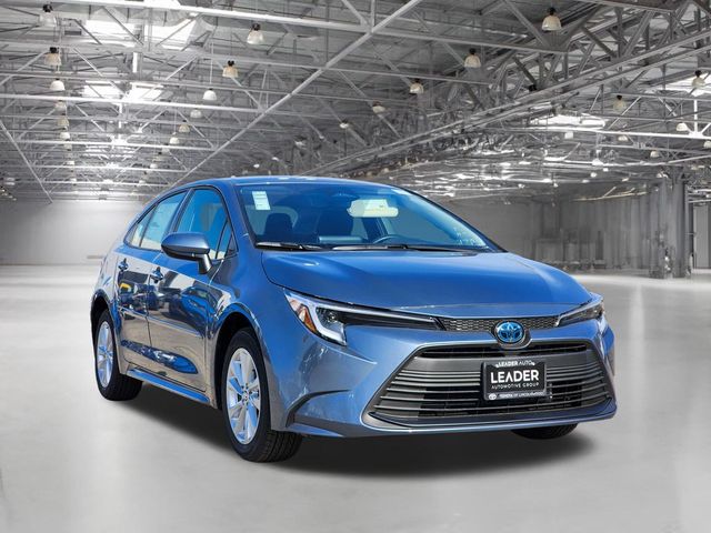 2025 Toyota Corolla Hybrid LE