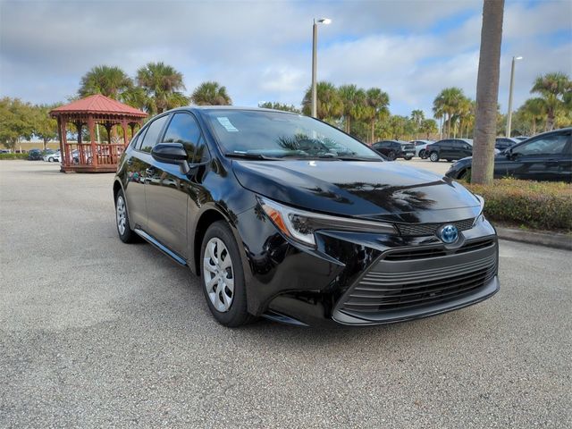 2025 Toyota Corolla Hybrid LE