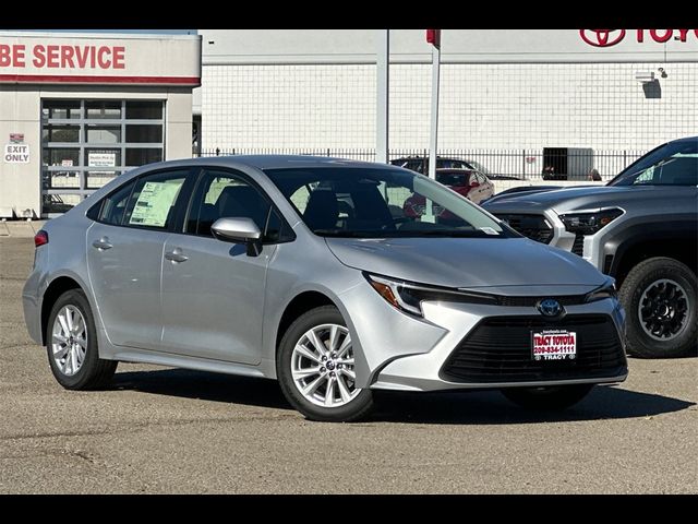 2025 Toyota Corolla Hybrid LE