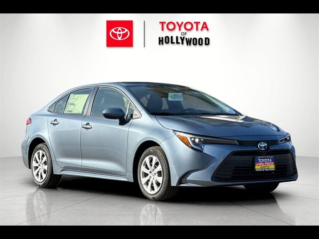 2025 Toyota Corolla Hybrid LE