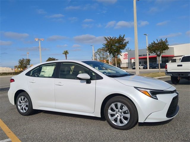 2025 Toyota Corolla Hybrid LE