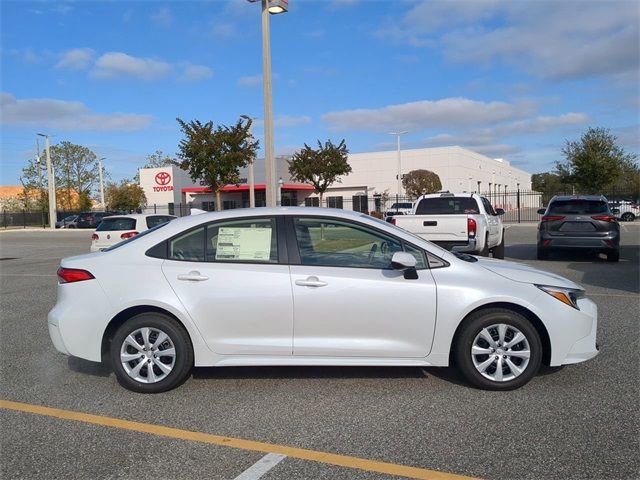 2025 Toyota Corolla Hybrid LE