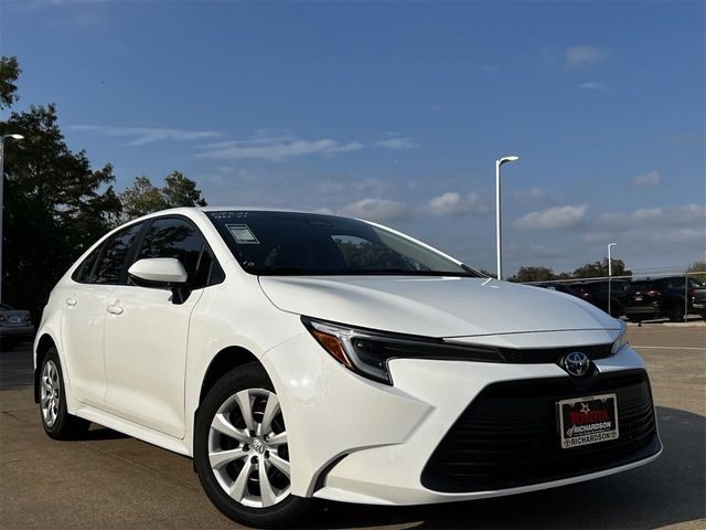 2025 Toyota Corolla Hybrid LE