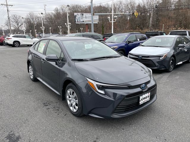 2025 Toyota Corolla Hybrid LE