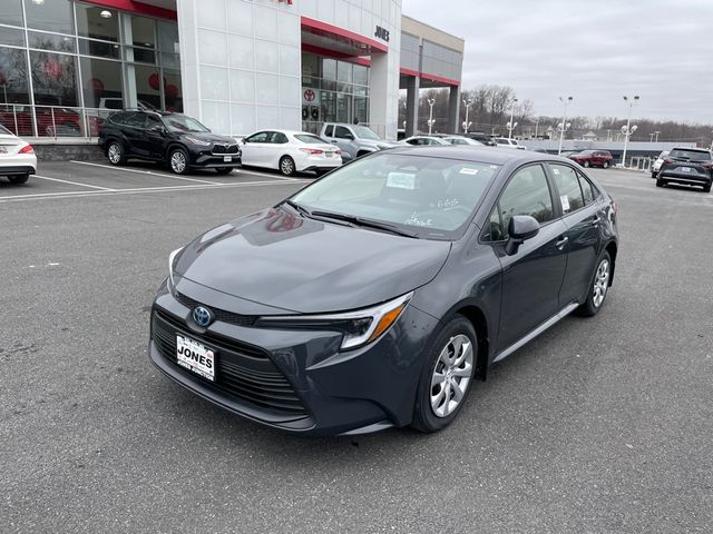 2025 Toyota Corolla Hybrid LE