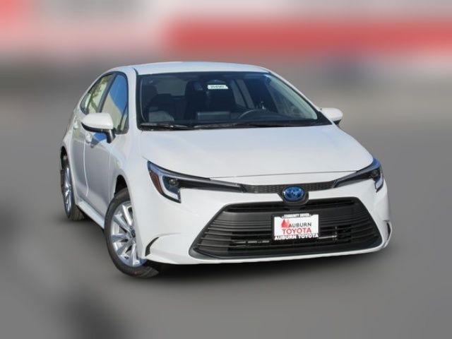 2025 Toyota Corolla Hybrid LE