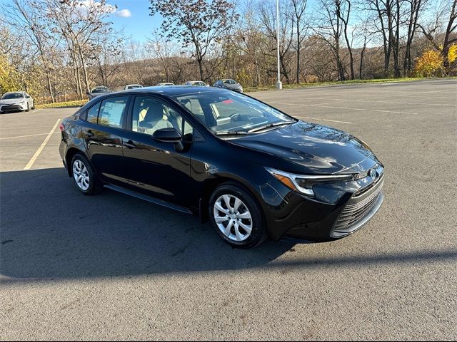 2025 Toyota Corolla Hybrid LE