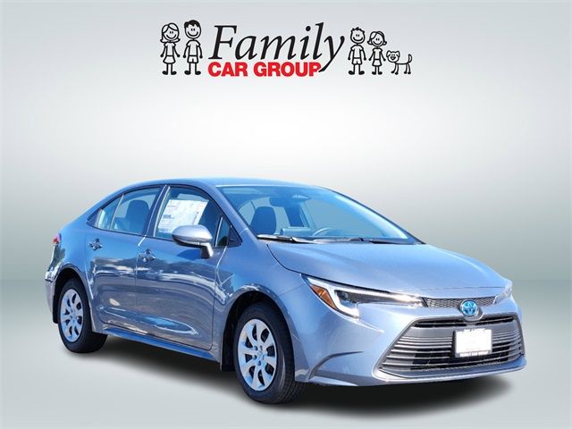 2025 Toyota Corolla Hybrid LE