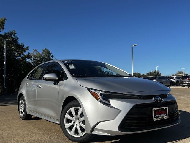 2025 Toyota Corolla Hybrid LE