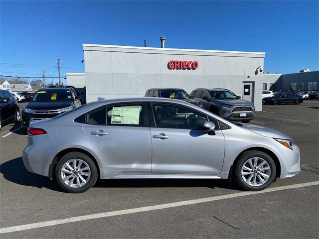 2025 Toyota Corolla Hybrid LE