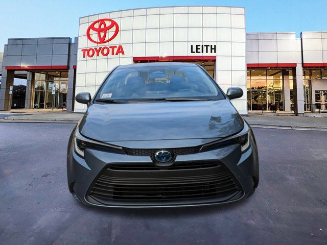 2025 Toyota Corolla Hybrid LE