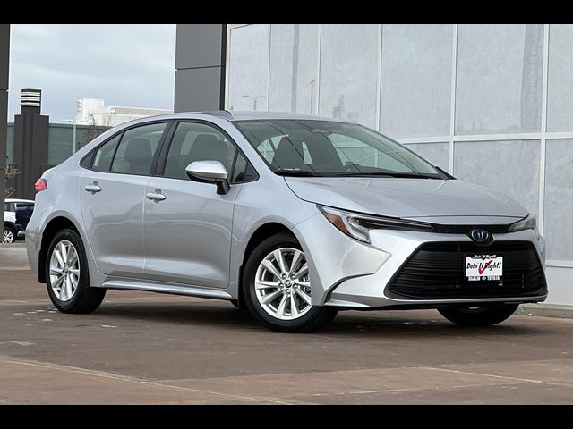 2025 Toyota Corolla Hybrid LE