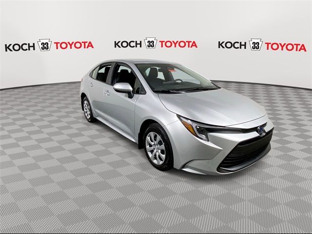 2025 Toyota Corolla Hybrid LE